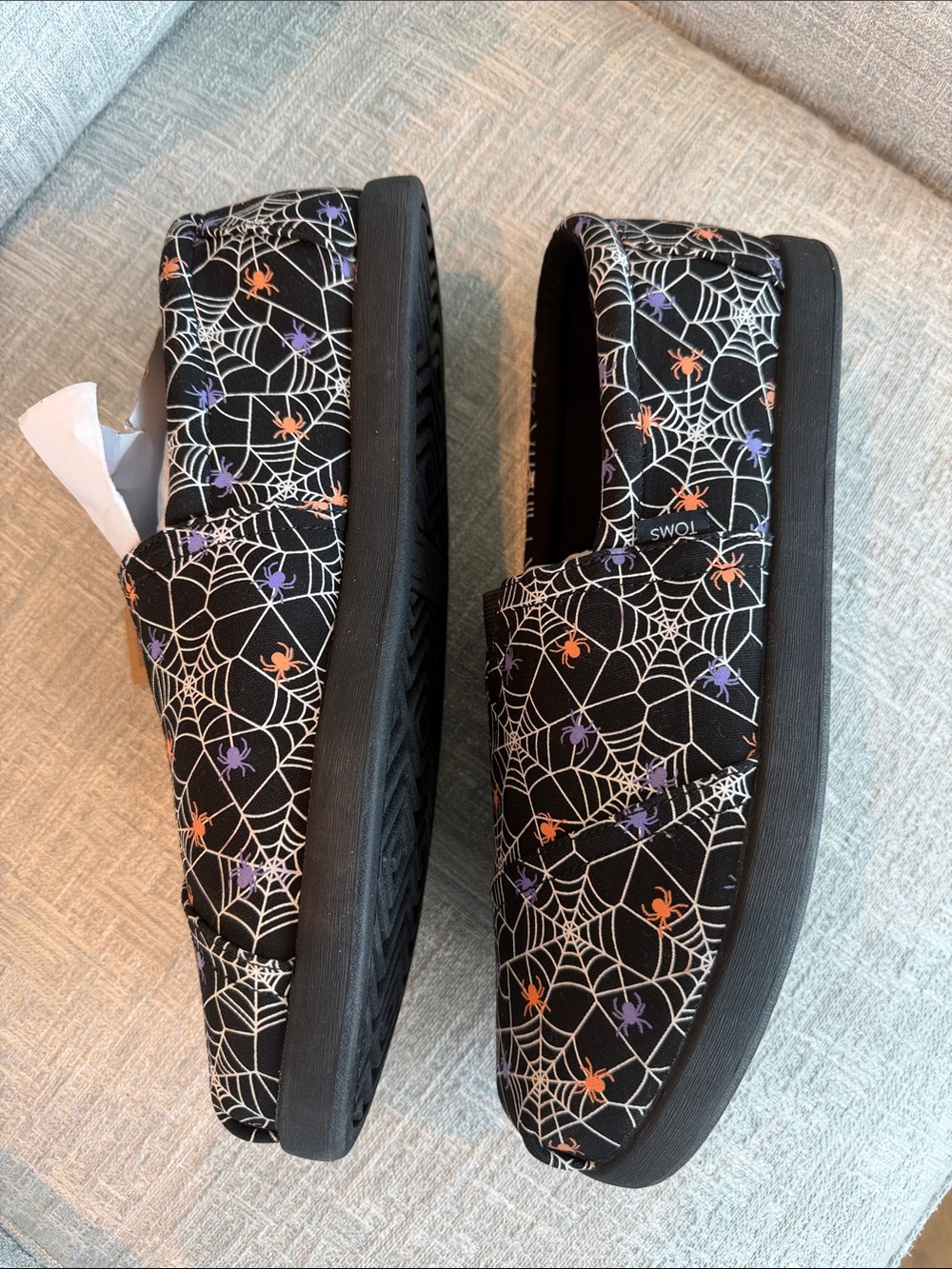 Tom’s Spider Web Shoes Slip On Flats Halloween Glow In The Dark Women's Size 11 - Picture 3 of 10